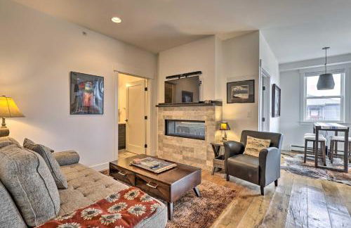 Grand Lake Condo with Balcony and Mountain Views - Foto 1