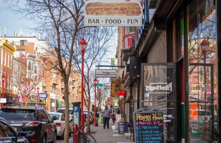 Spacious 3BR Oasis with Patio & Arcade Fun in Philly - Foto 57