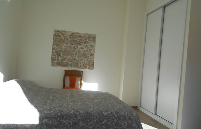 Cottage With 2 Bedrooms With Both En-suite Bathrooms in a Seaside Village - Photo 7