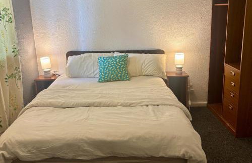 2 Bed House-Sleeps 4-Free Parking - Foto 7