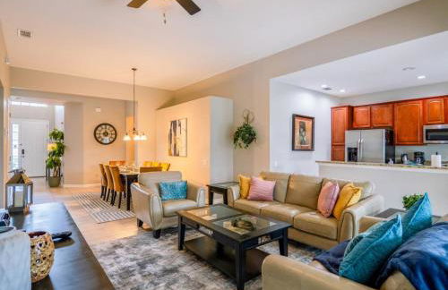 Luxury Disney Villa 5BR With Private Pool and Spa (4 Miles from Disney) - Foto 9