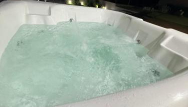 Loft com piscina Proximo a Serra Negra - Foto 2