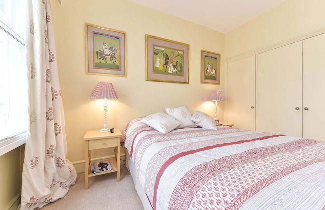 Smart 2 bedroom flat near Pimlico Tube - Photo 11