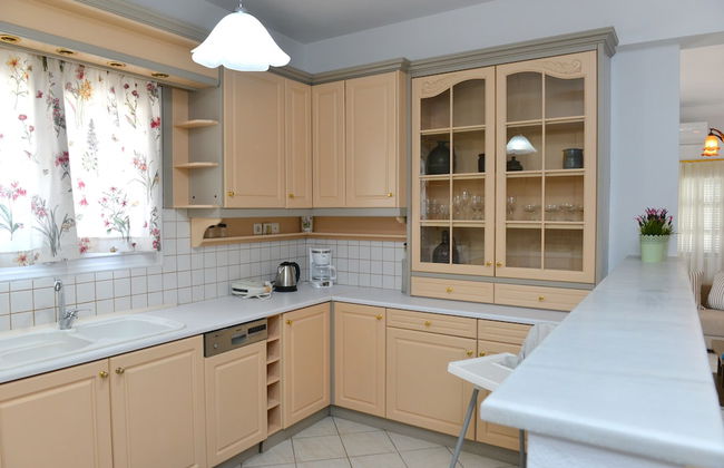 Orestis Suites - Photo 19