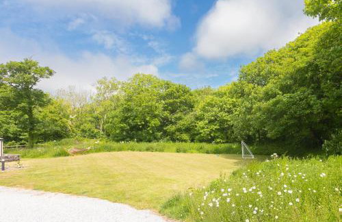 Carines Barns - Tre - Foto 34