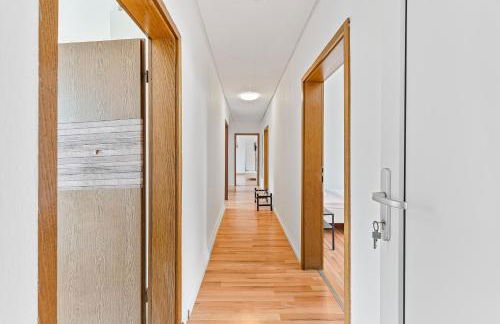 GÜNSTIGE Wohnung für Monteure in Merklingen, WiFi, Smart TV, Parkplatz - Foto 21