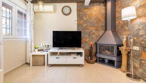 MCGOMEZ HOUSE - Photo 4