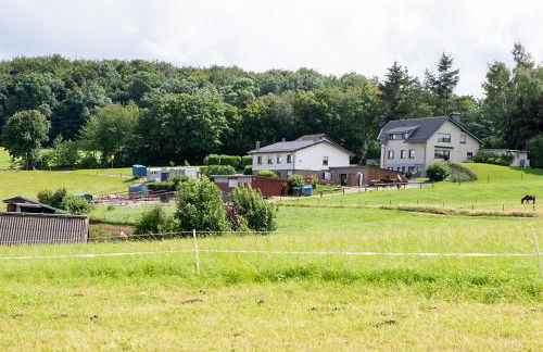 Ferienwohnung Roderath - Photo 1