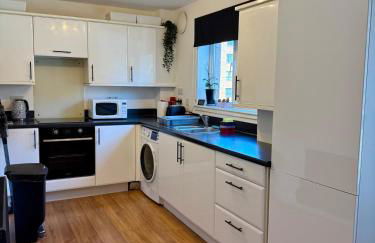 2 Bedroom Apartment near Glasgow City Centre, Celtic Park and Emirates Arena - Foto 3