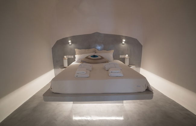 Thetis Cave Houses - Photo 9