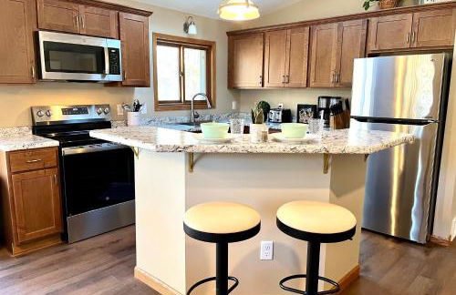 Valley View Home with Game Room, & Exclusive Beach & Pool Access - Foto 8