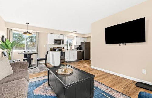 Brand New! 1BR Lower Flat near Downtown Roseville - Foto 2