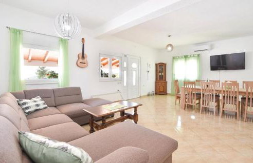 Lovely Home In Neoric - Photo 3