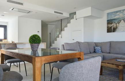 PANORAMIC pool & mountains house - Foto 9