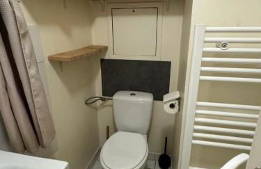 Logement au pied de la gare - Foto 16