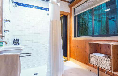 Treetop Hideaway, Sleeps 2 - Foto 50