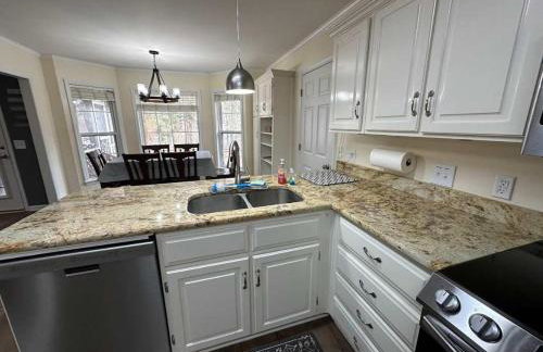 Whispering Waters Hideaway - Foto 47