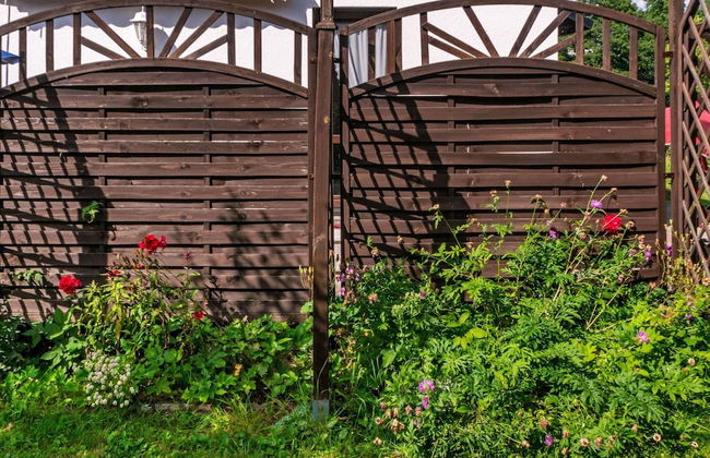 Garden View Apartment in Erzgebirge near Forest - Foto 32