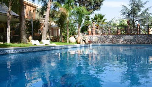 Casa Rubino - Confortevole Casa con Ampio Spazio Esterno e Piscina Privata - Foto 2