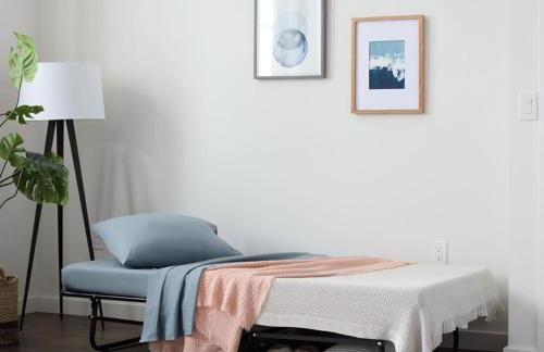 W3S - Large 7br 3bath - Sleeps 20 - 3 Living rooms - Yard and Deck - Foto 19