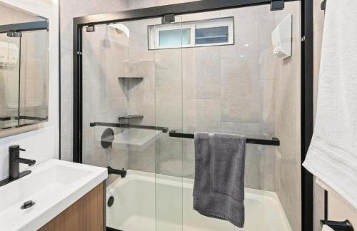 Modern 1 BR Apt - Walk to Ocean & Cafes - Foto 15