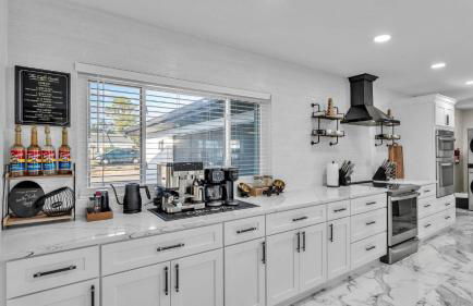 Lake, Pool, HotTub, Game Room, 8 Beds, Sleeps 17 - Foto 60