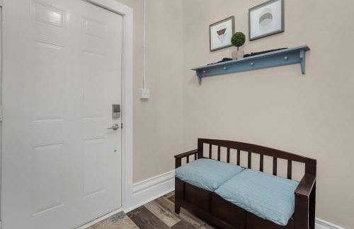 Chic 2BR near DT, 8 min walk to Park&Conservatory - Foto 31