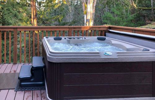 Creekside Cabin Retreat with Private Hot Tub - Foto 27