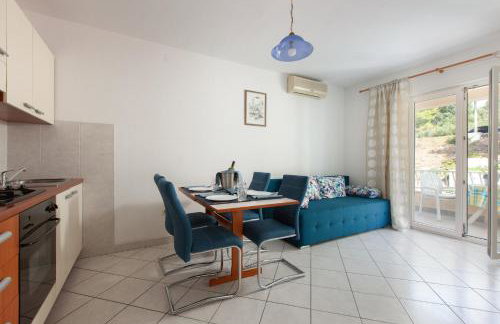 Apartmani Jolanda - Photo 39