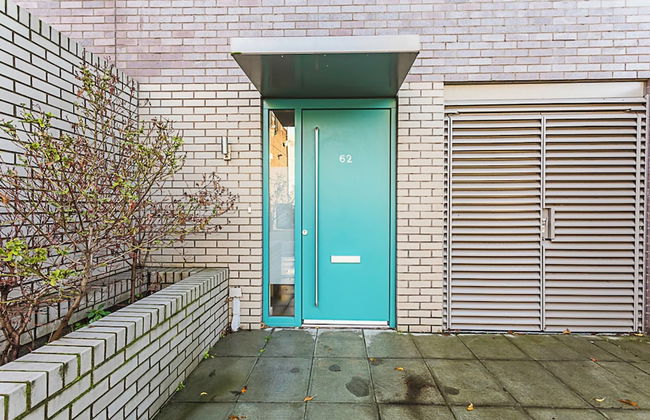 Quiet and Spacious Four Bedroom House - Photo 39