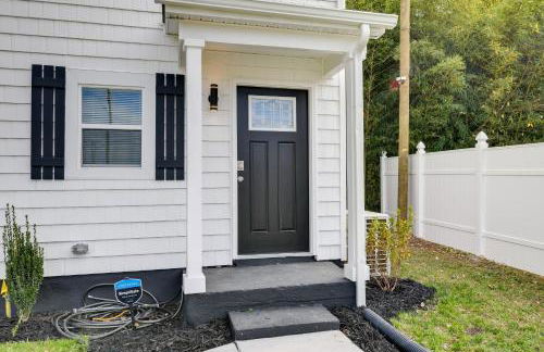 Stunning Charlotte Retreat about 2 Mi to City Center! - Foto 24