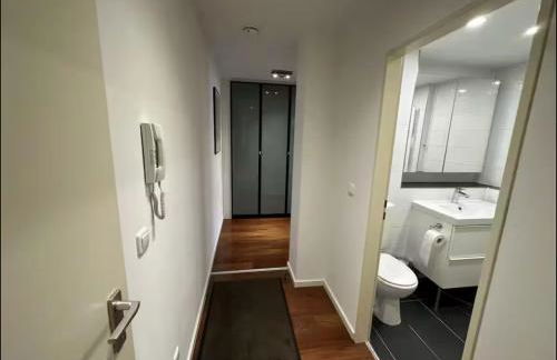 Quiet Retreat with Balcony in the Centre of Munich - Foto 9