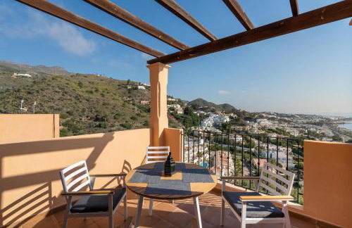 Chalet con vistas al mar y piscina - Foto 74