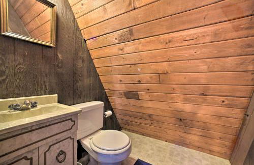 Cozy A-Frame Cabin with Pool Table 8 Mi to Mt Snow! - Photo 23