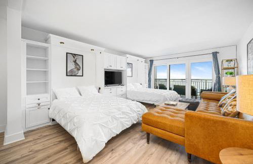 Oceanfront Jewel - Remodeled to Perfection - Foto 3