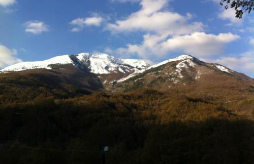 Comfortable Chalet in Giarola with Mountain View - Foto 10