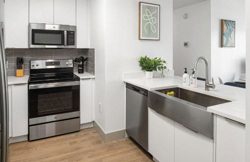 Urban Retreat - Free Parking, WiFi, Walk to Stadium - Foto 34