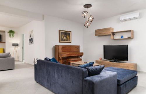 Domelia's Luxury Apartments near Airport & beach - Foto 47