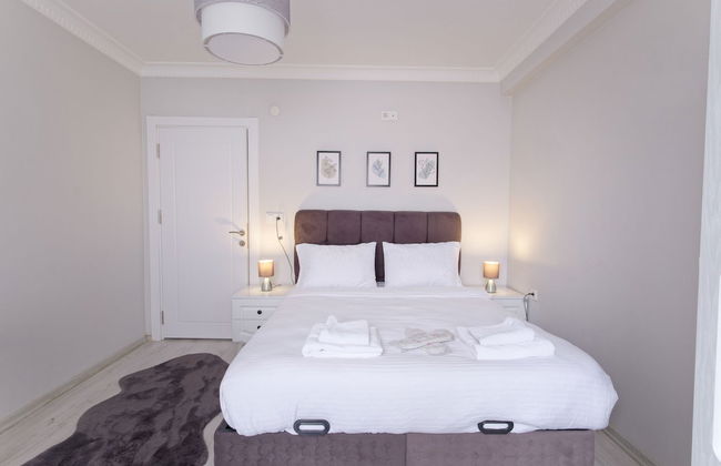 Stunning Gorgeous 2 BR near Golden Horn - Foto 35