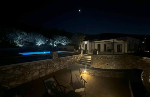 Caldera Suites "Ελιά" - Photo 47