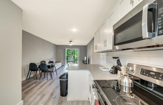 Cozy 2BR Near UT Hyde Park Evonify - Foto 12