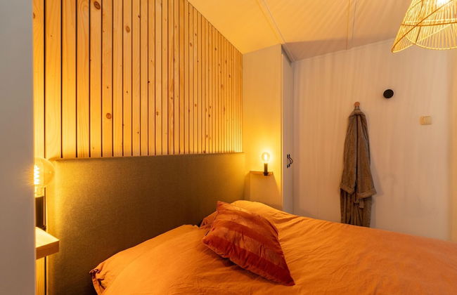 Luxury Chalet in Stegeren, Beautiful Surroundings - Photo 5