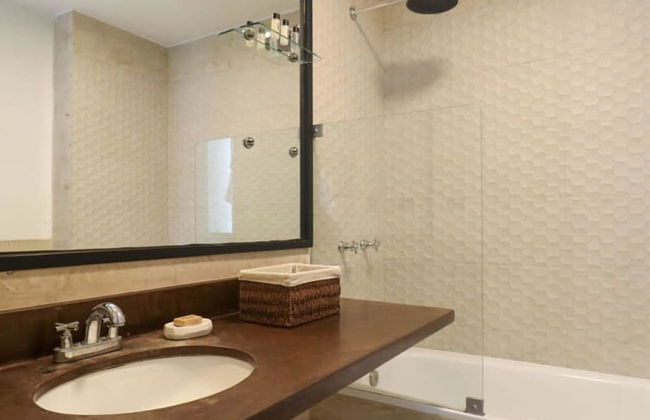 w Stylish 3BR With Ocean View in Miraflores - Photo 41