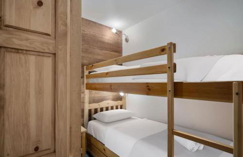 Appartement chaleureux proche pistes, parking inclus, 6 couchages - FR-1-563-93 - Foto 3