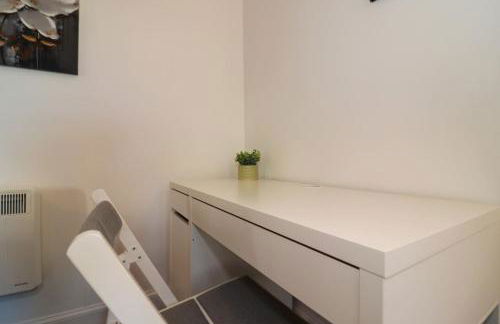 Modern 2 Bedroom Cottage Flat - Foto 29