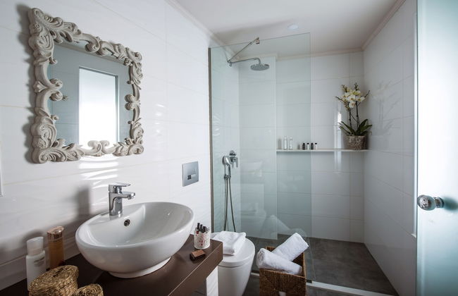 Sarpidon Apartments - Photo 55