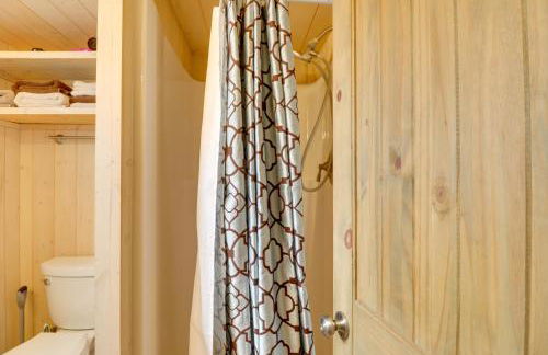 Lake Access, Deck Rustic Retreat in Kalispell! - Foto 15