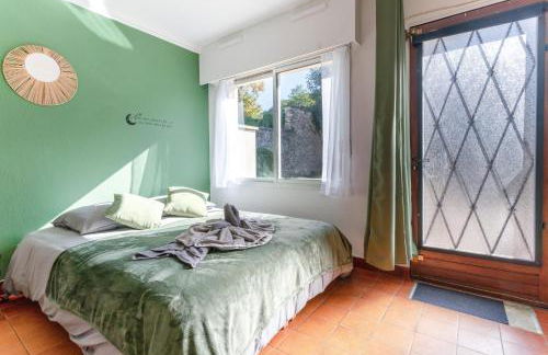 Charmant studio avec terrasse, Gare à 200m et parking gratuit - Foto 13