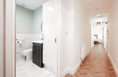 6 The Royal Serviced Apartments, Harwich - Fast WiFi, Private Parking - Foto 31