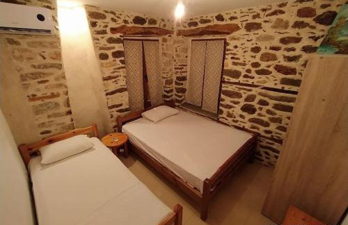 Marianthi's Stone House - Photo 2